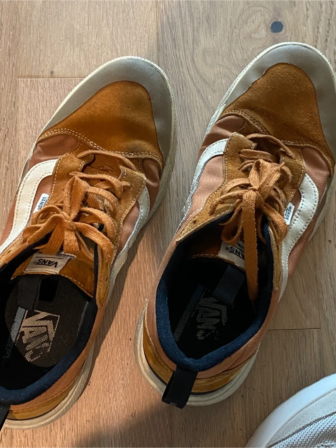 Vintage vans thumbnail