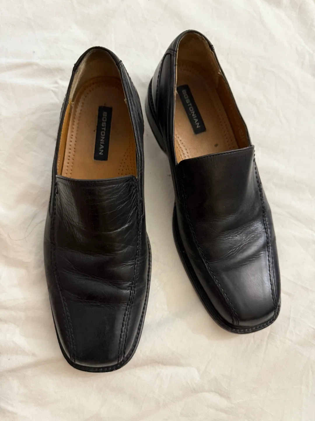 Bostonian Men's Black Leather Loafers - Size 8.5 thumbnail