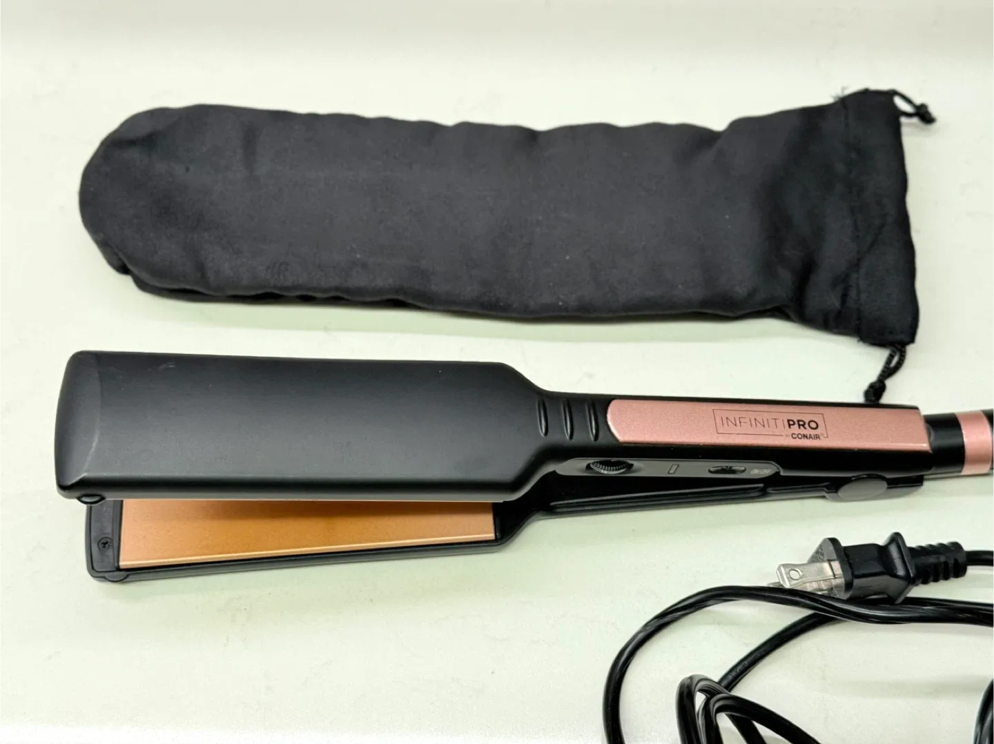 Infiniti Pro by Conair Flat Iron thumbnail