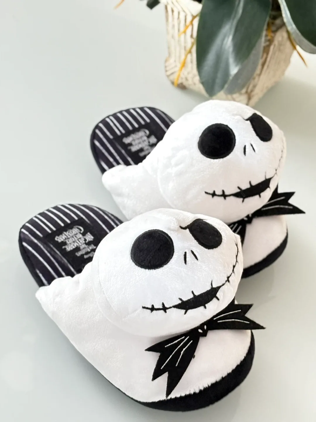Disney Nightmare Before Christmas Jack Skellington Slippers thumbnail