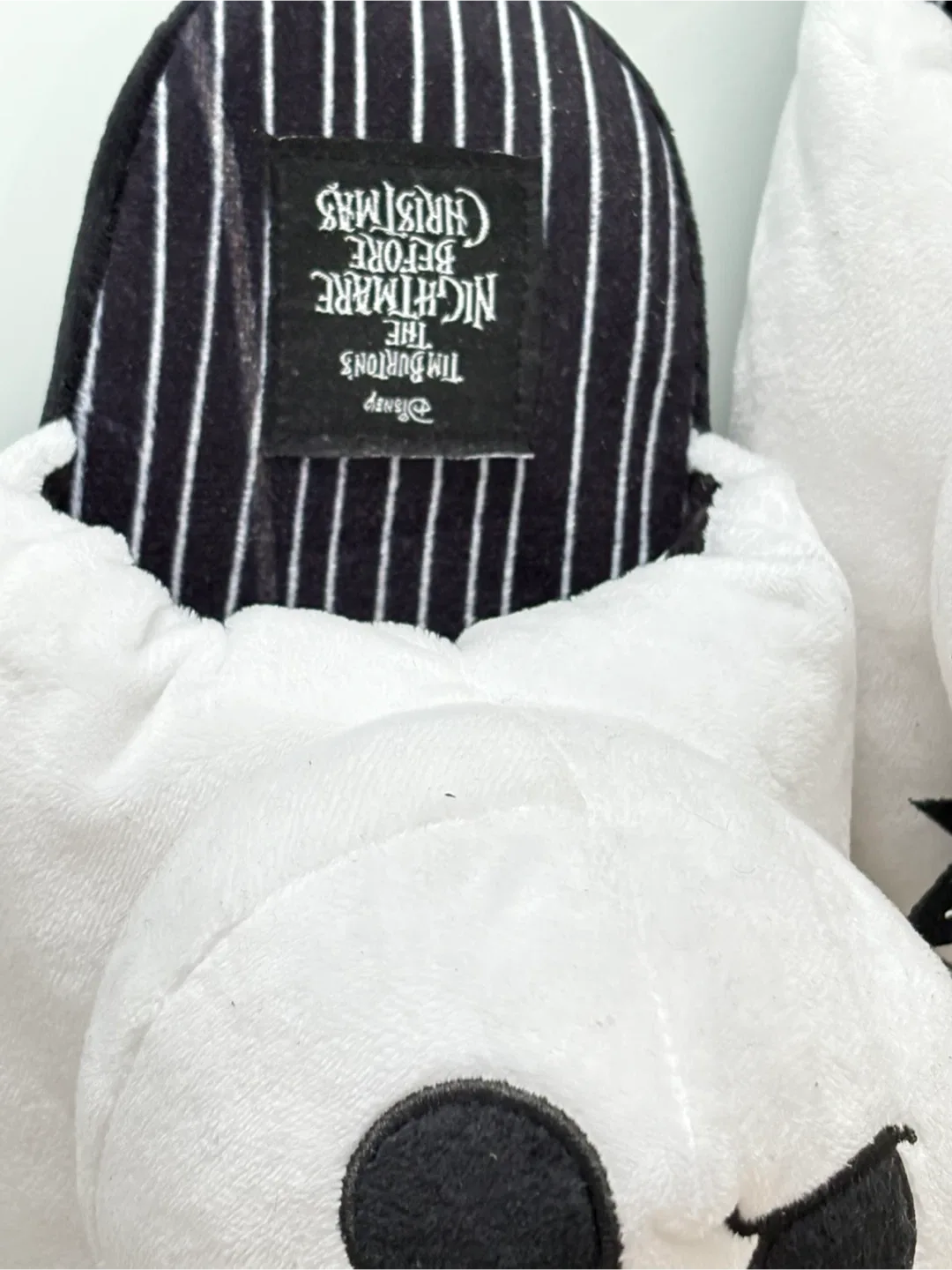 Disney Nightmare Before Christmas Jack Skellington Slippers image indicator(2)