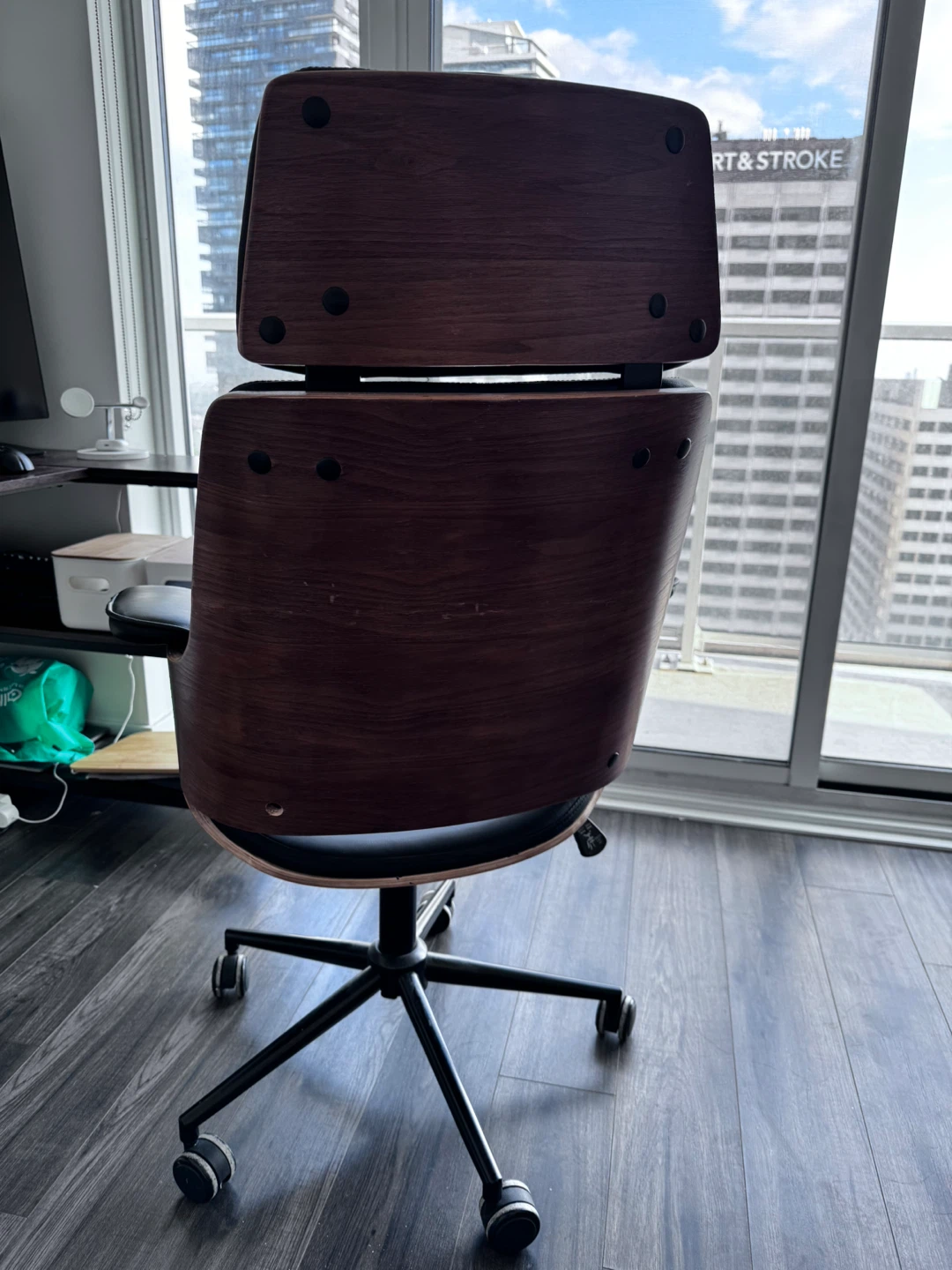 Structube cove Office Chair - Black Leather & Wood - photo 5