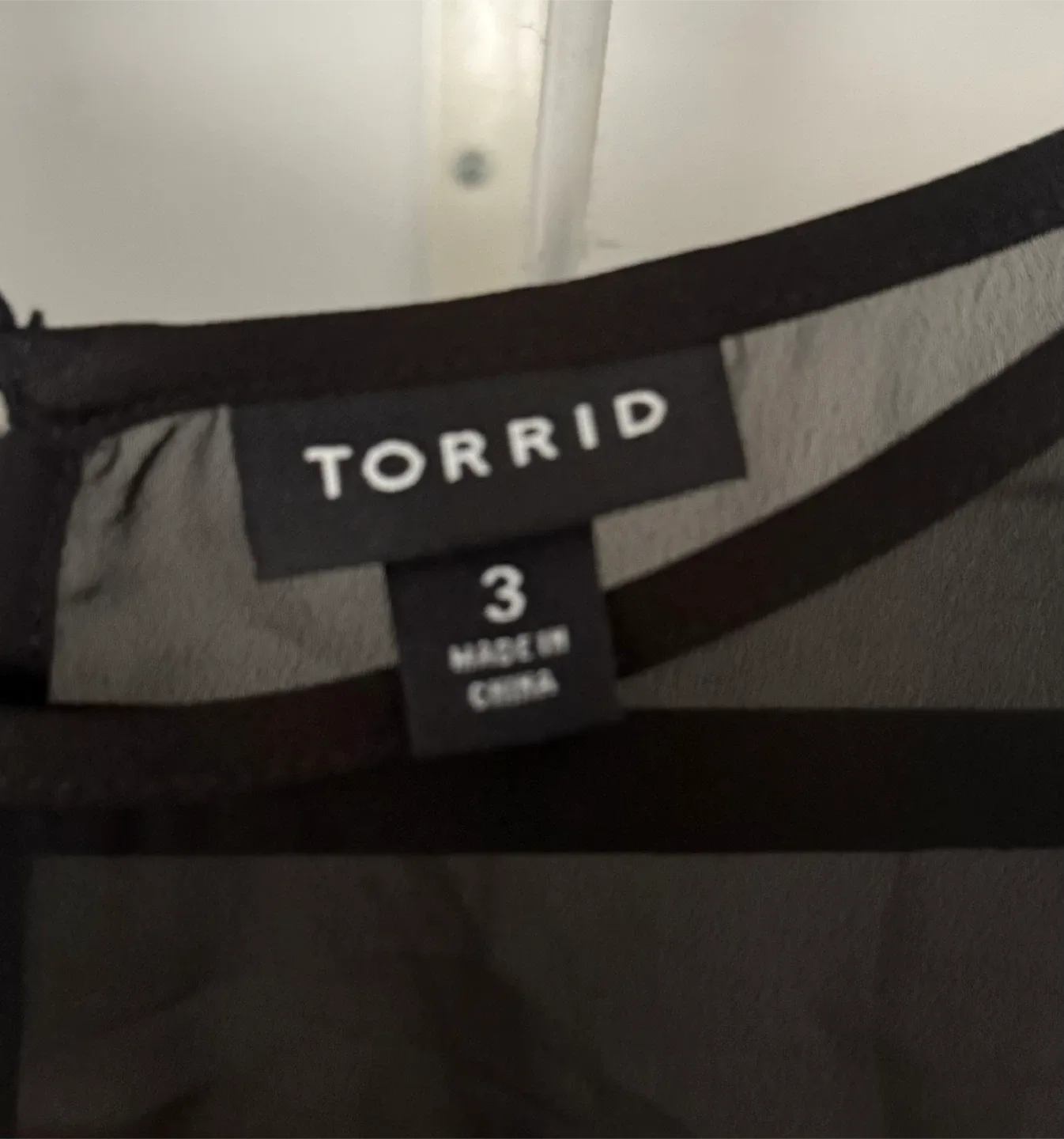 Torrid Mesh Sleeve Peplum Top – Size 3X (22–24) image indicator(3)