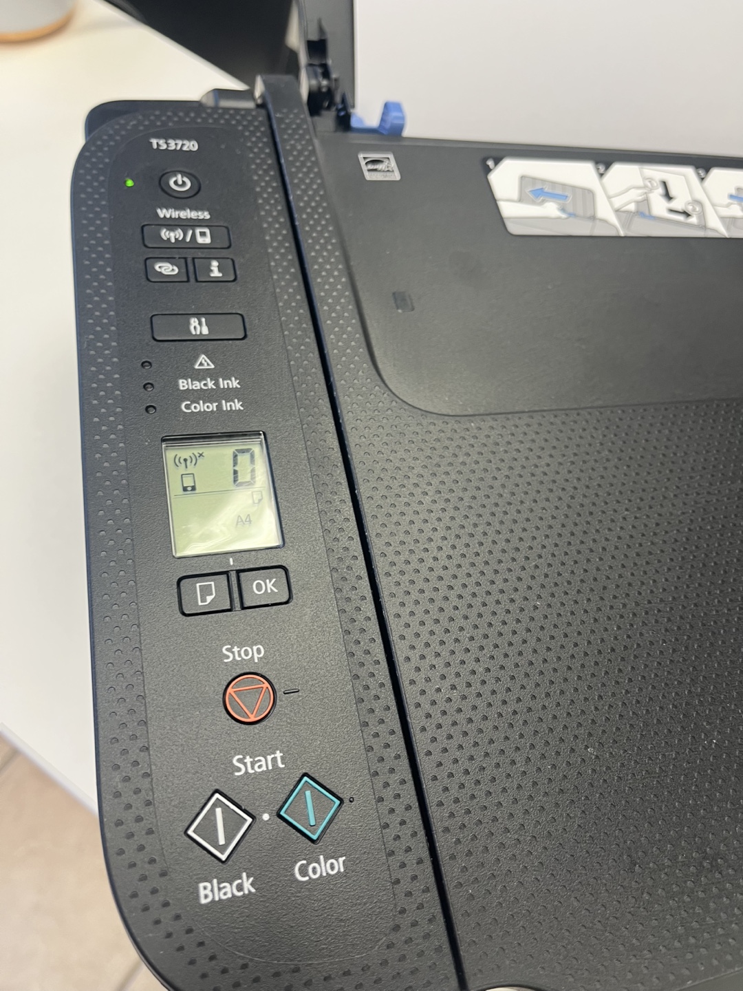 Canon PIXMA TS3720 + Ink- Like New! - photo 3