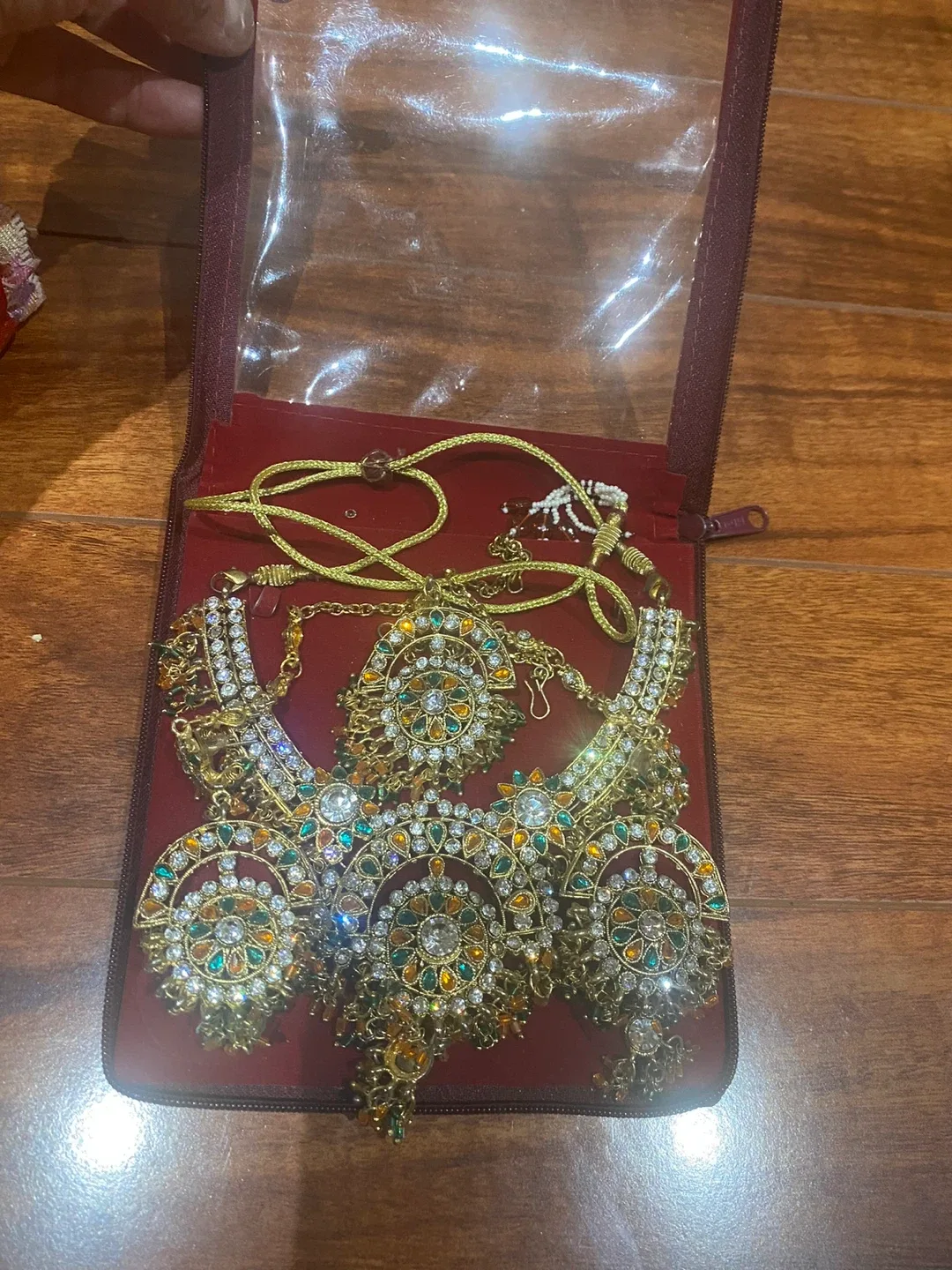 Jewellery Set - Necklace, Earrings,Head piece 🥕 image indicator(2)