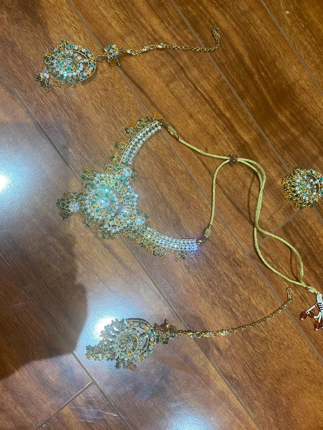Jewellery Set - Necklace, Earrings,Head piece 🥕 image indicator(3)