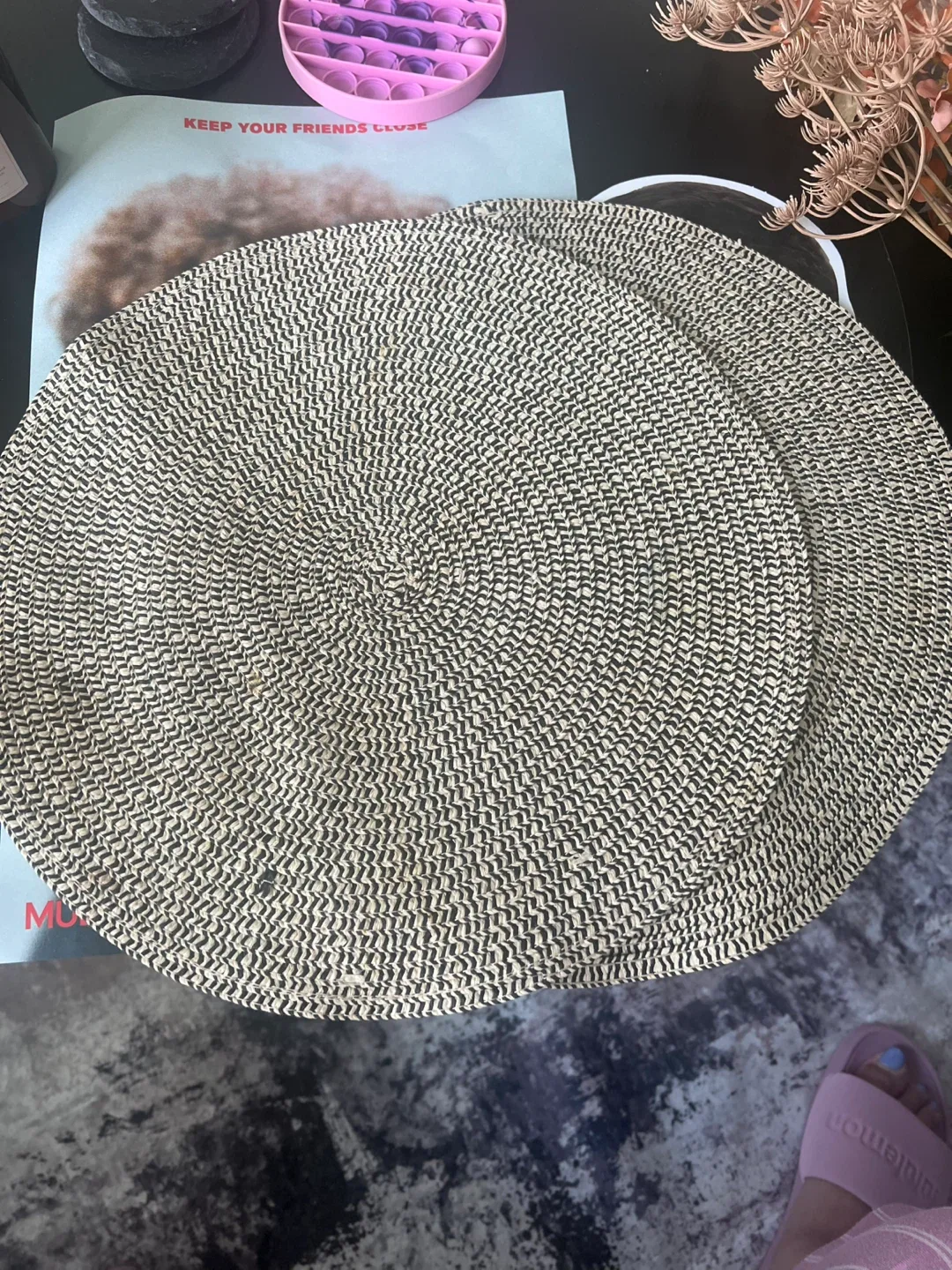 Round Table Mats - Set of 2 thumbnail