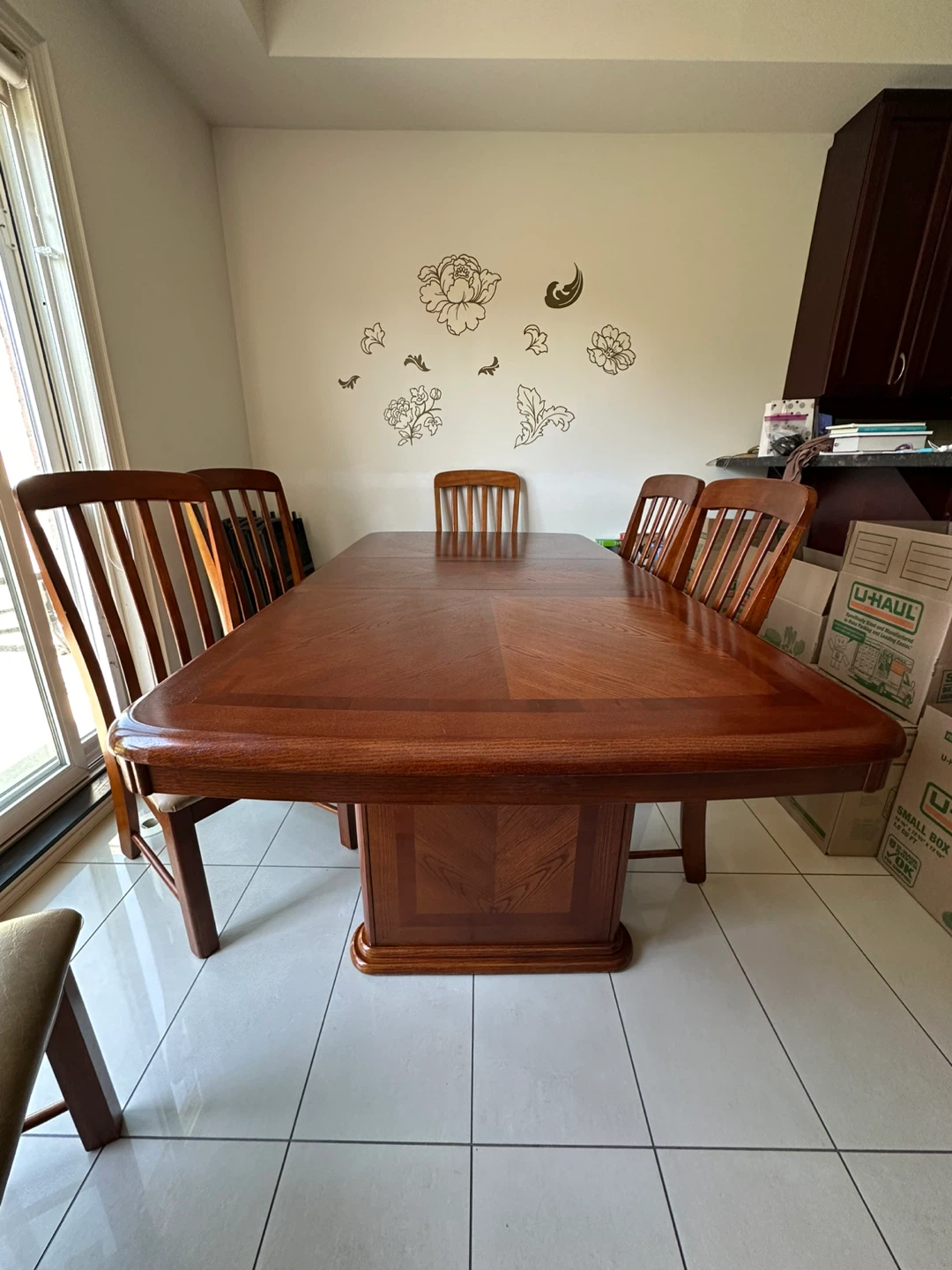 Solid Wood Extendable Dining Table with 6 Chairs - photo 4