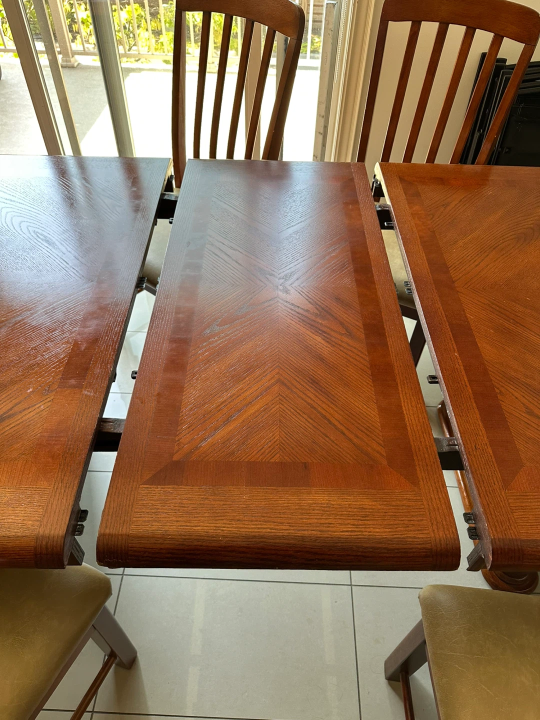 Solid Wood Extendable Dining Table with 6 Chairs - photo 5