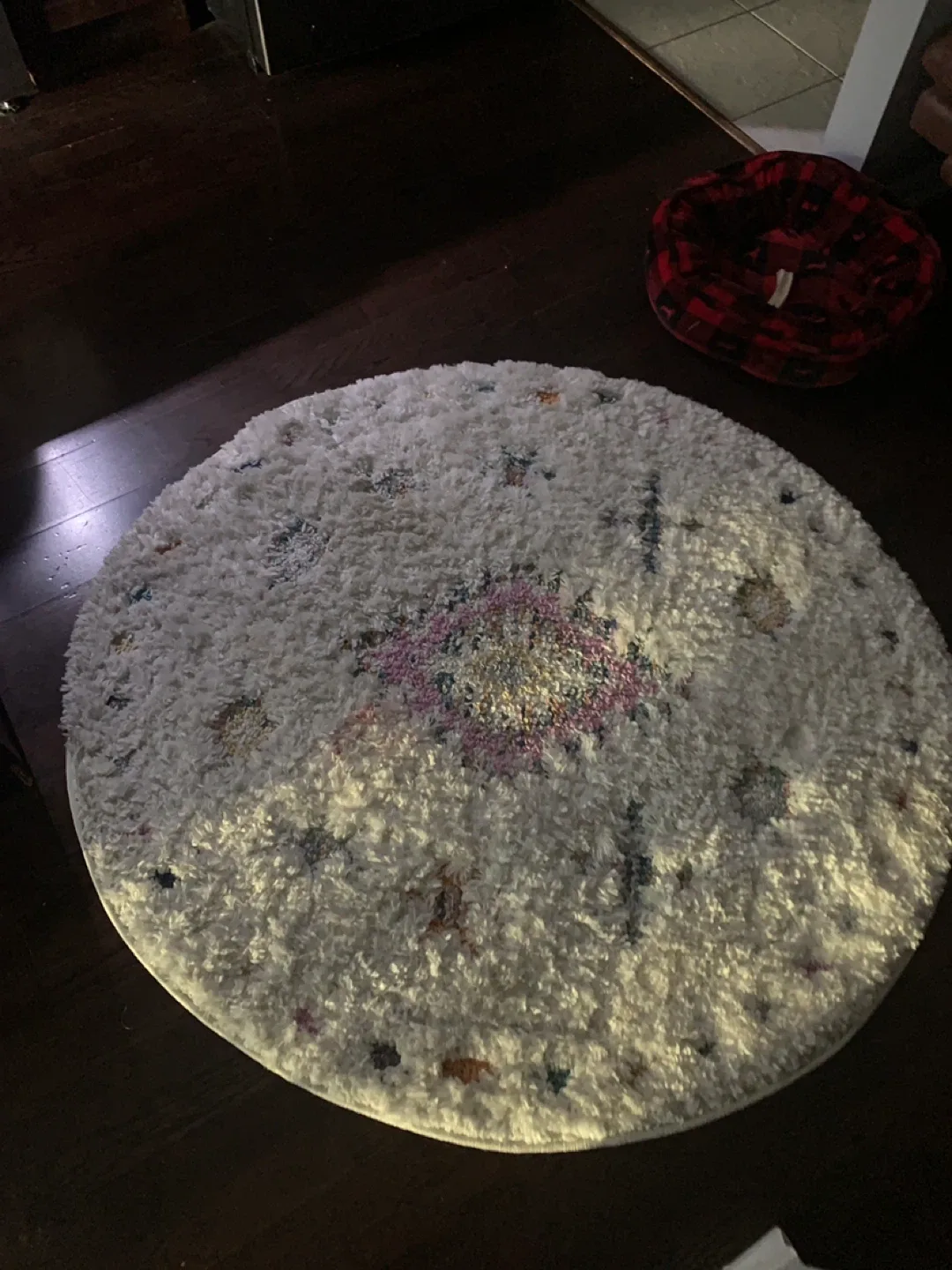 Round Shag Rug - White thumbnail