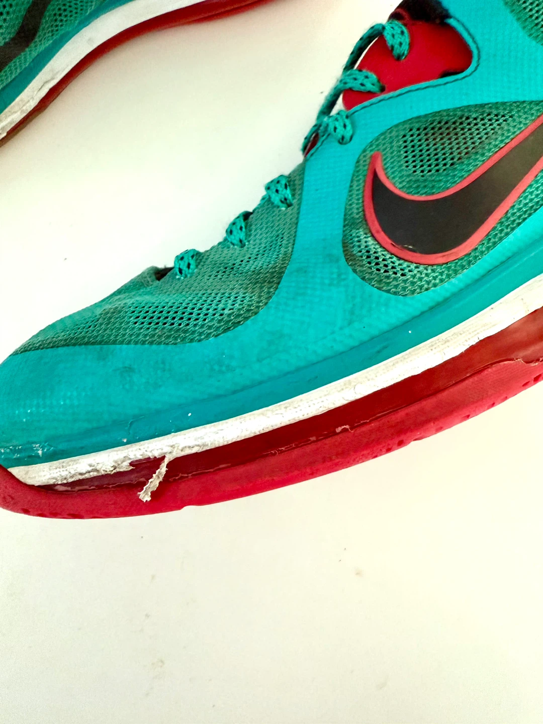 Nike LeBron 9 Low Reverse Liverpool Mens Size 10 - photo 3