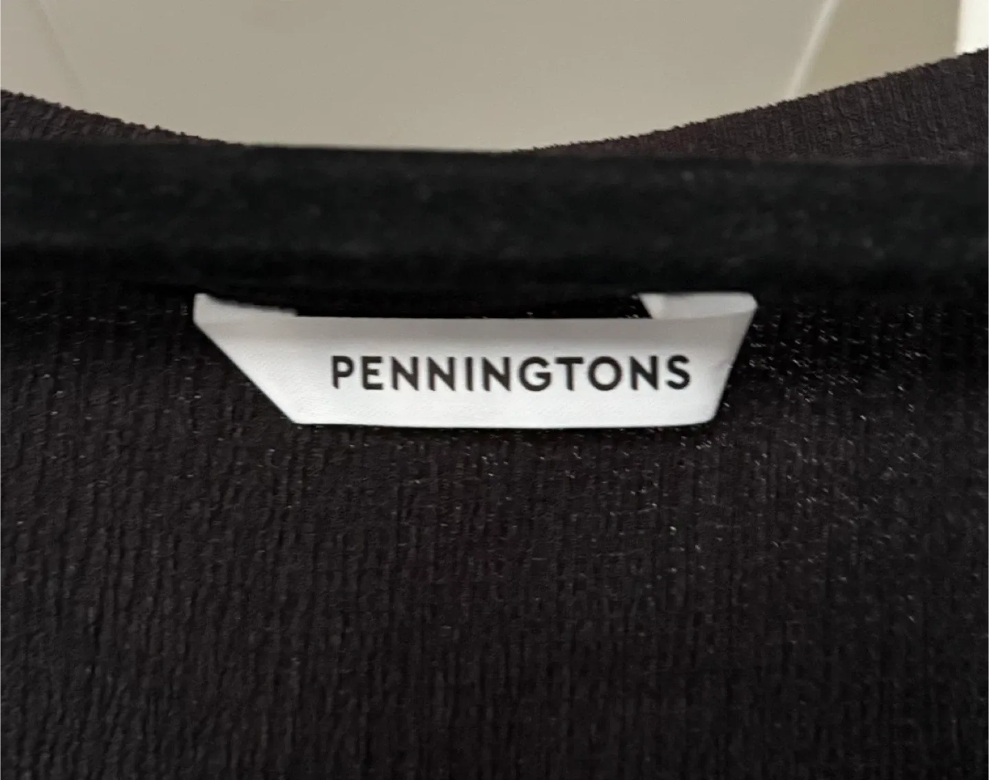 Penningtons Black Cap Sleeve Midi Dress – Size 2X image indicator(3)