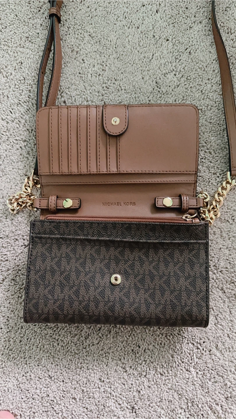 Michael Kors Sling Wallet - photo 4