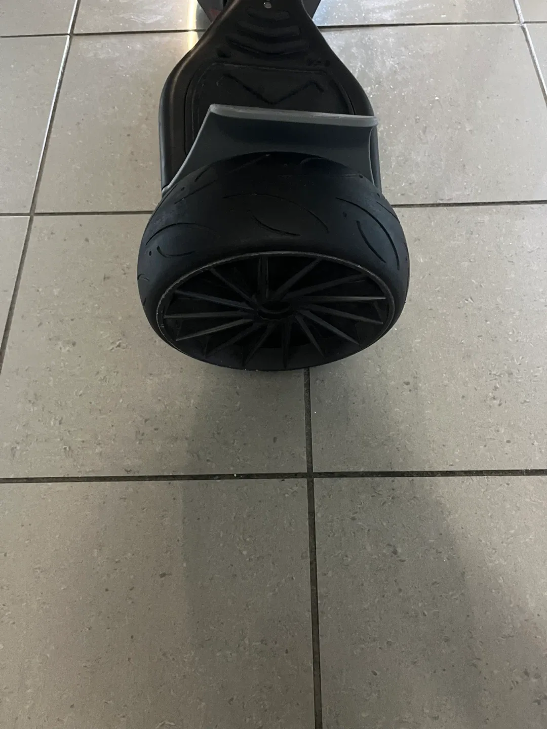 Black Hoverboard with Carrying Bag image indicator(4)