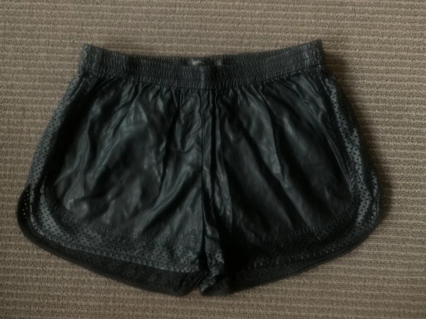 Rehab & Millau Shorts - Size Small image indicator(2)