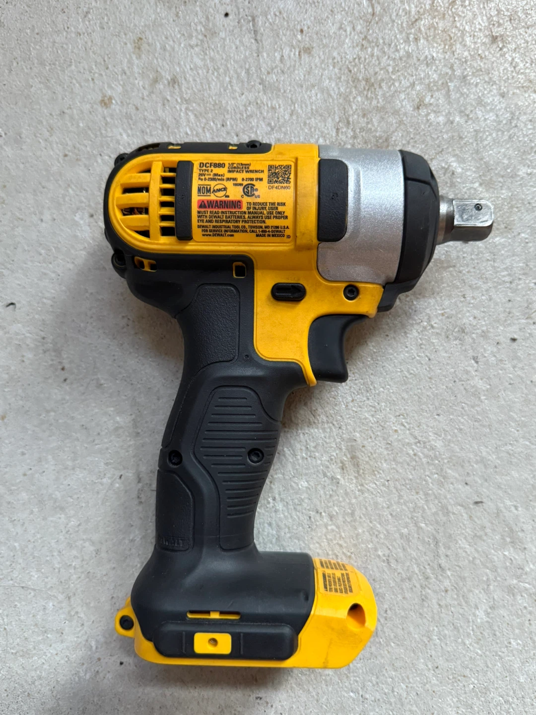 Dewalt DCF880 20V MAX Cordless Impact Wrench - photo 2