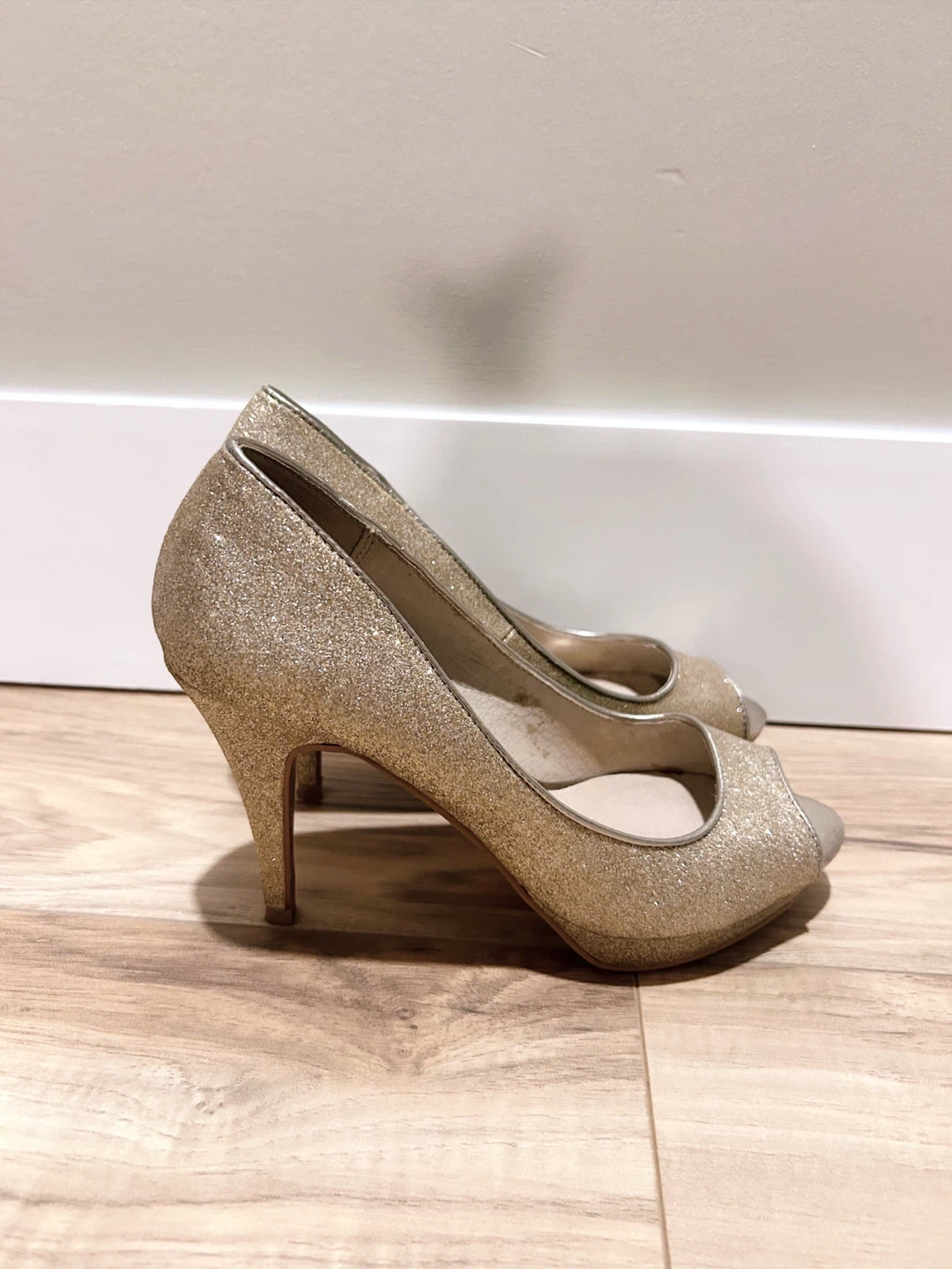 Aldo Gold Glitter Peep-Toe Heels, Size 6