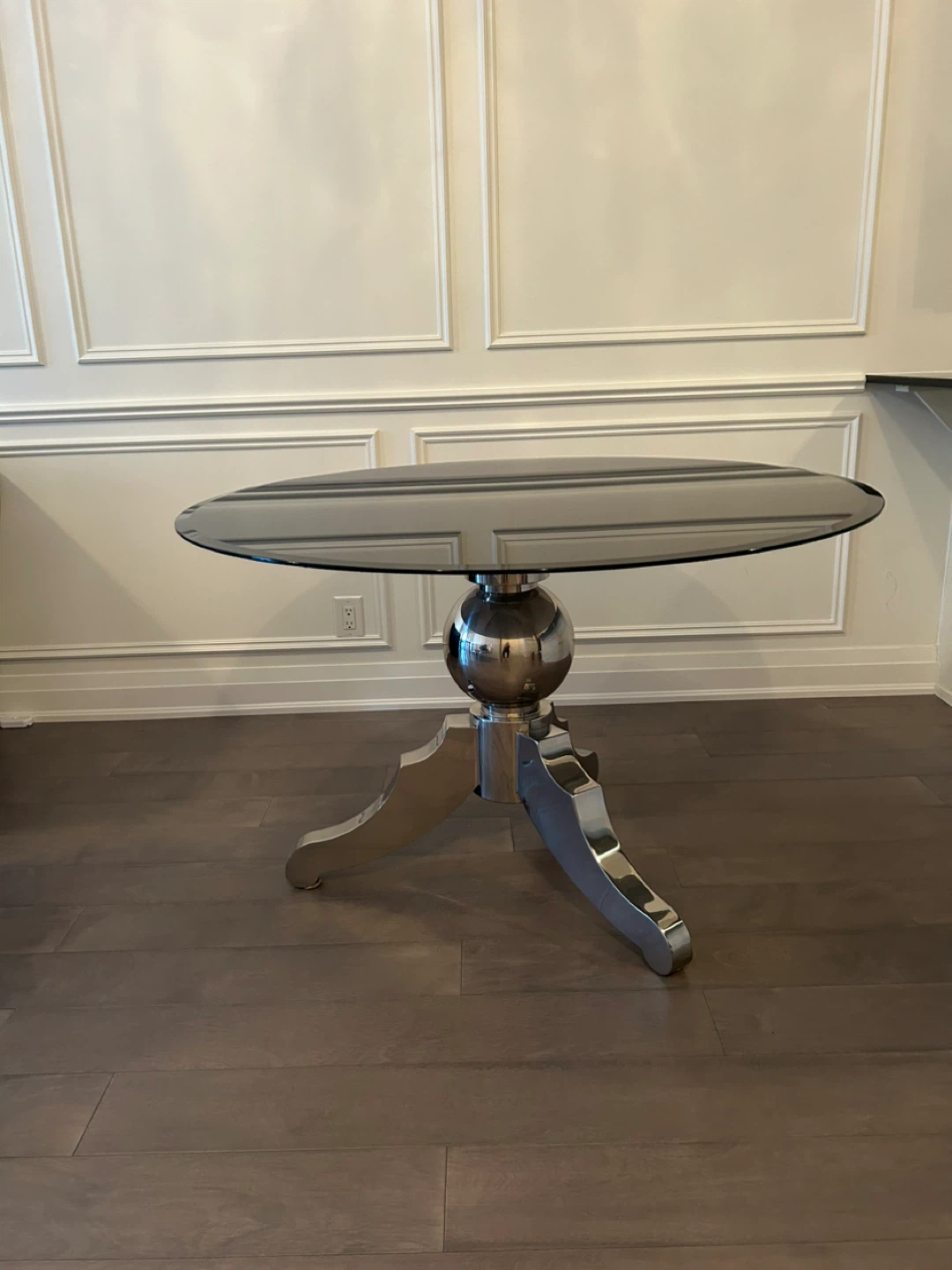 Black Glass Round Top Dining Table