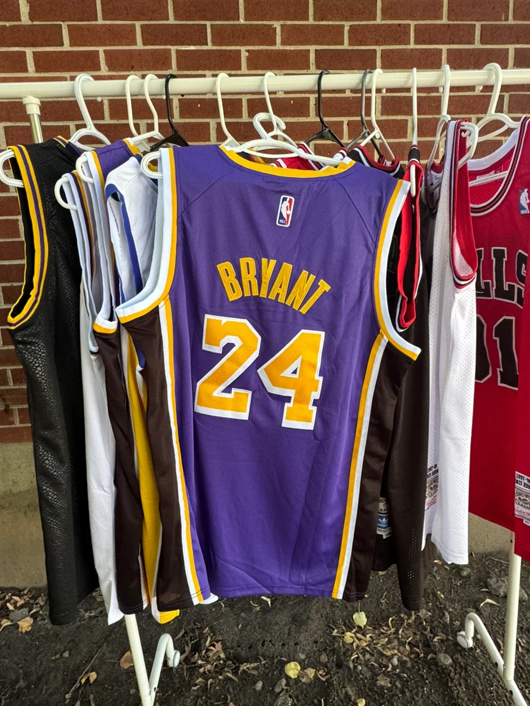 Kobe Bryant Lakers Jersey Size L ~ XL image indicator(2)