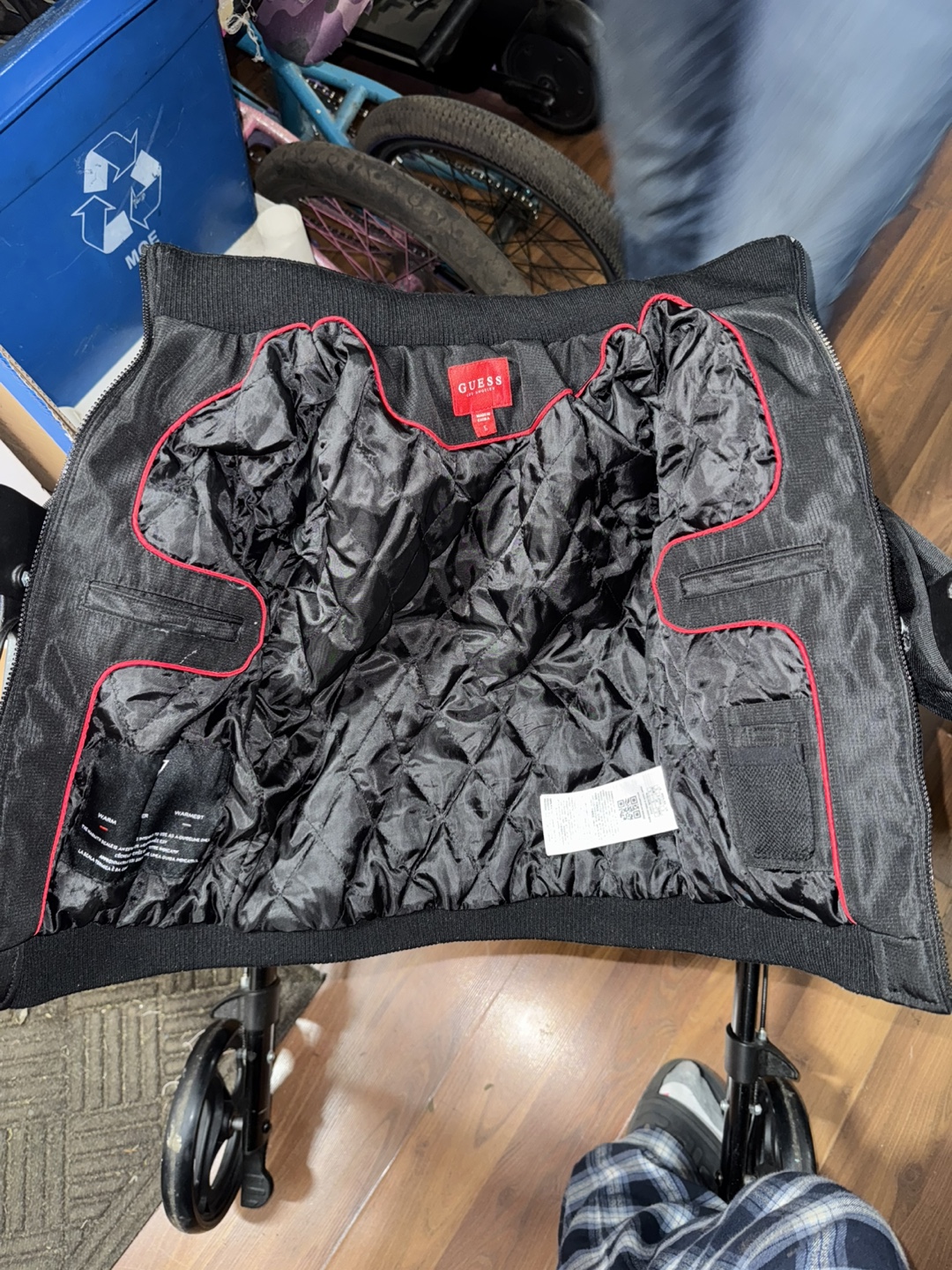 Kids Guess Black Bomber Jacket - Size 5 - photo 4