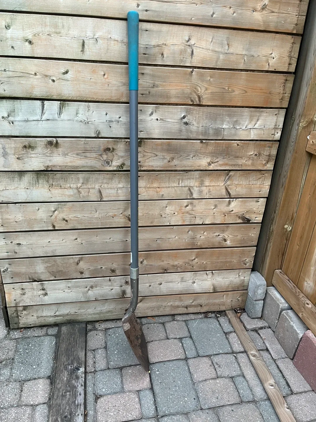 Yardworks Shovel image indicator(2)