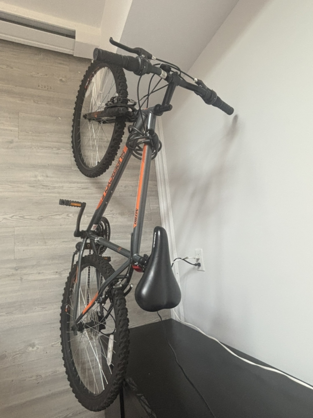 Supercycle Nitro Mountain Bike