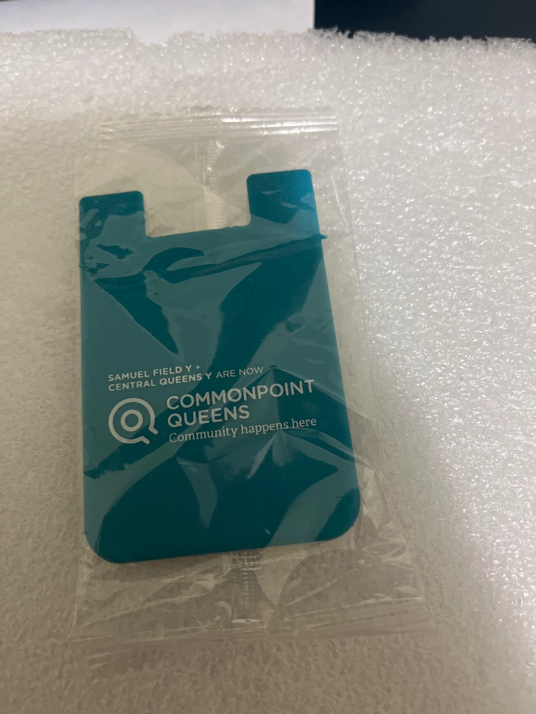 🥕 Commonpoint Queens Phone Wallet New
