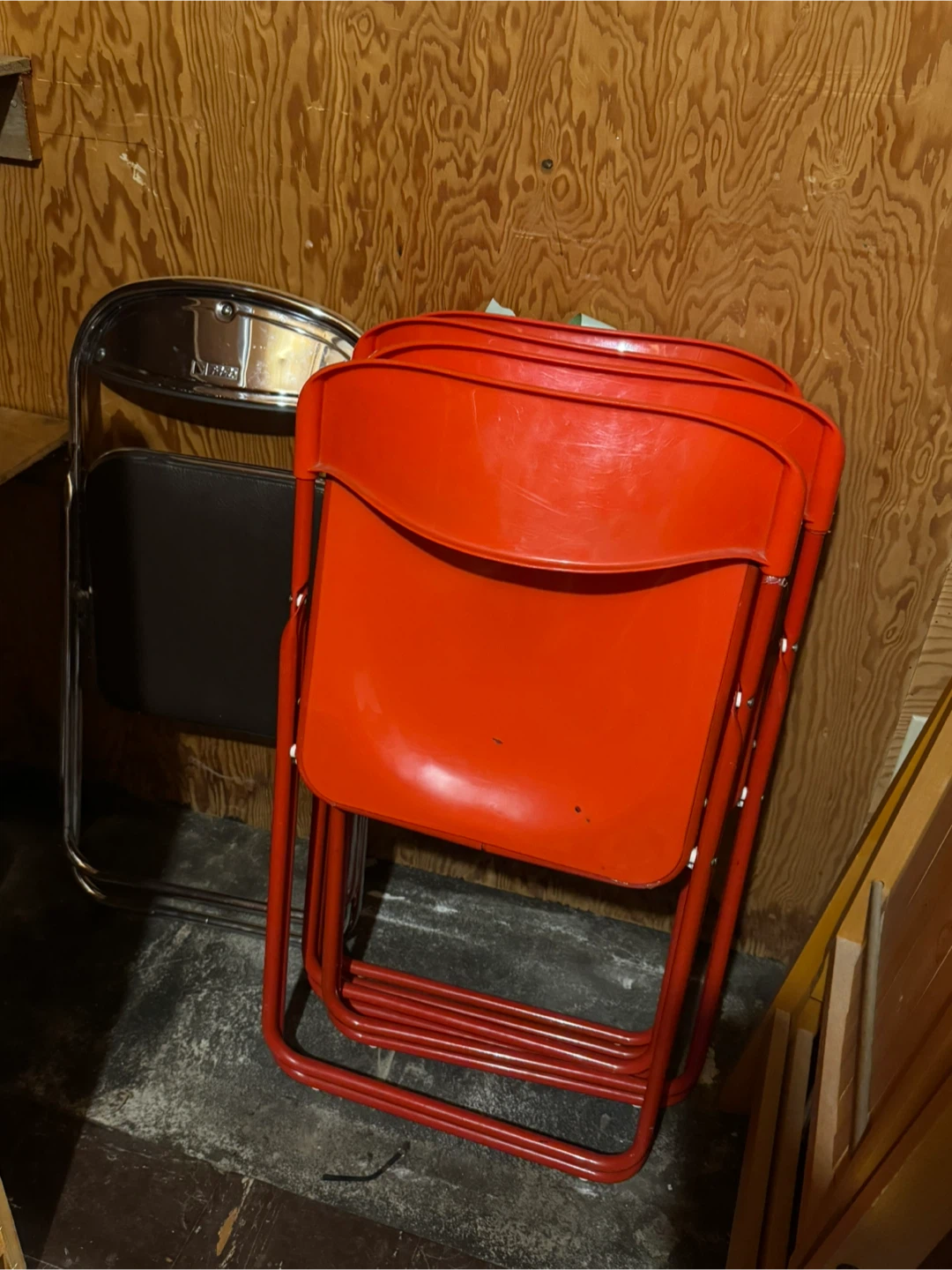 4x Red Folding Chairs