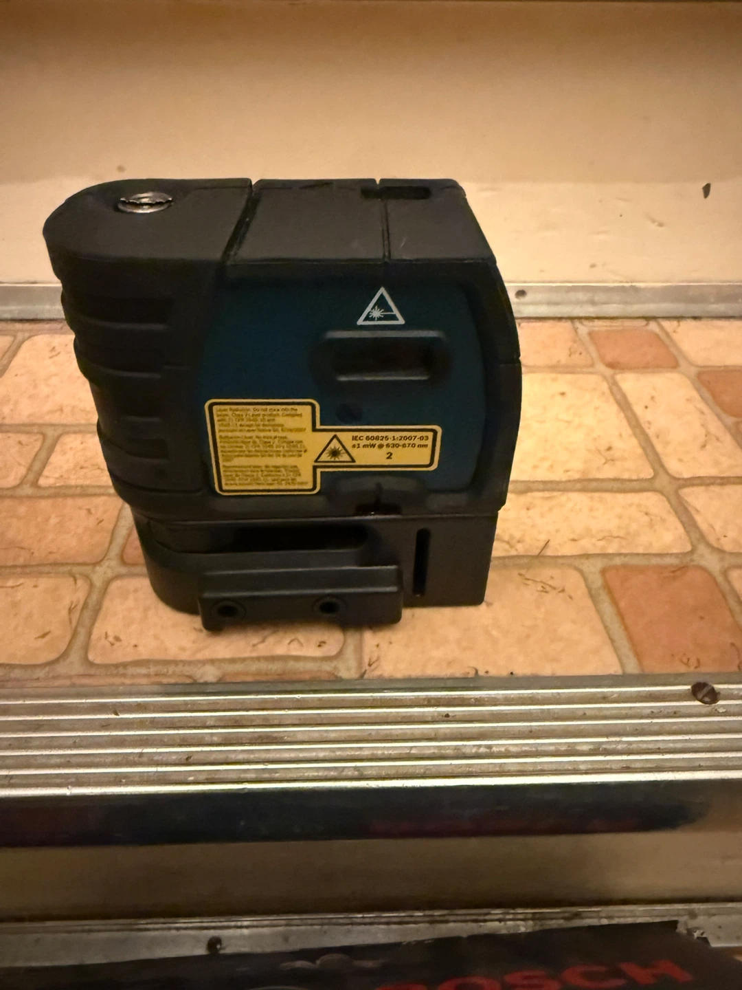 Bosch GPL5 5-Point Alignment Laser Level - photo 2