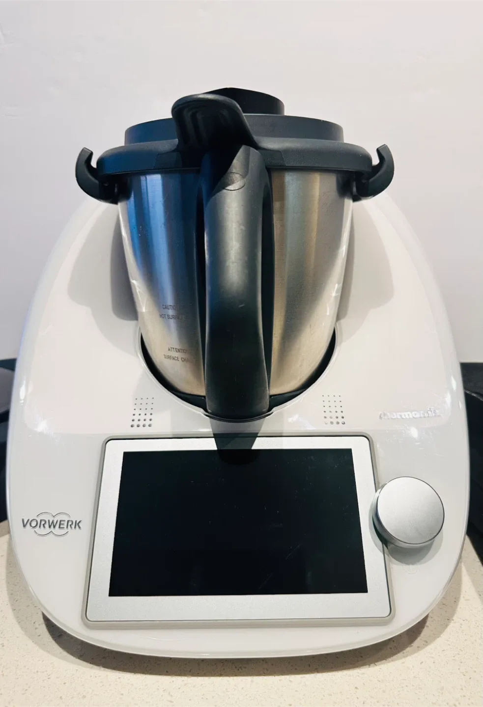 Thermomix TM6 — Excellent Condition + Accessories + Carrying Bag image indicator(2)