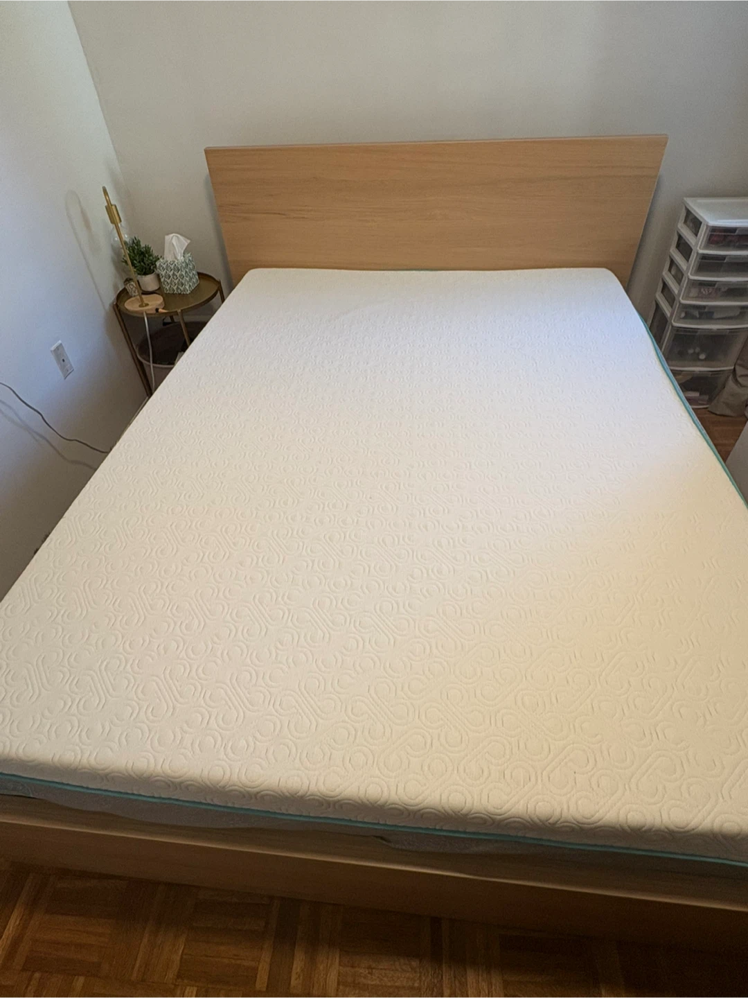 Bloom Mattress + IKEA Malm Frame (Or just 1) - Queen Size - photo 2