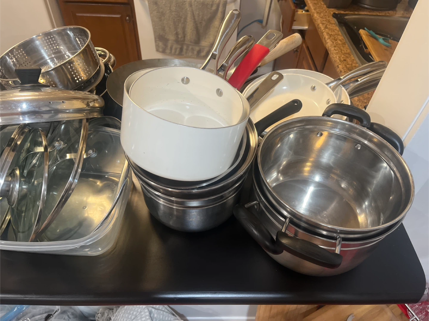 Kitchenware Bundle - Pots, Pans, Utensils, and More! - photo 4