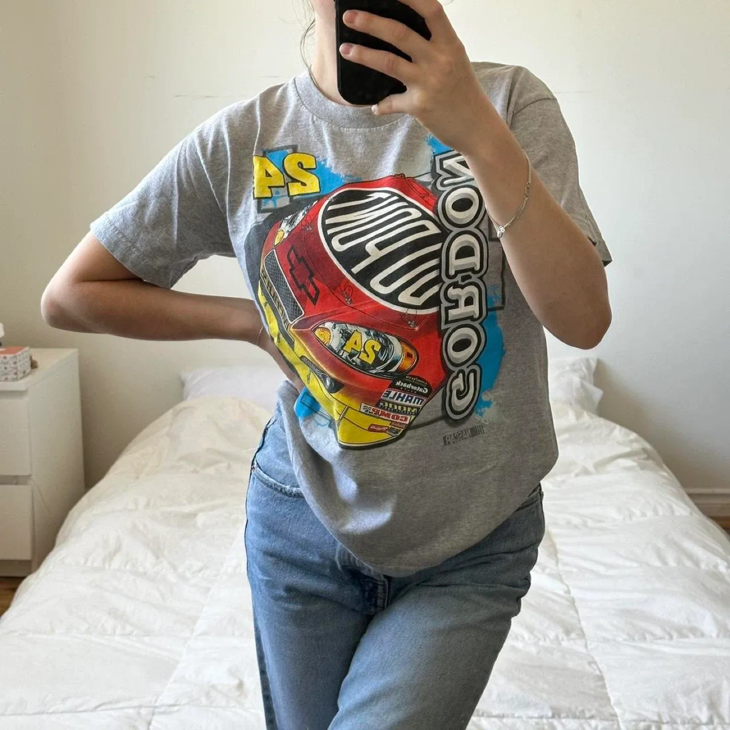 Y2k grey vintage NASCAR racing tee image indicator(2)