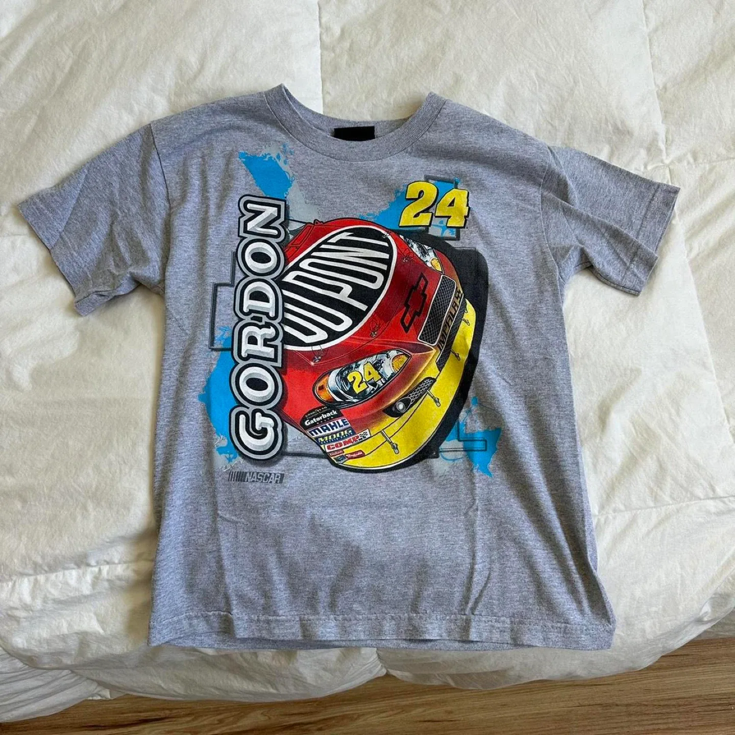 Y2k grey vintage NASCAR racing tee image indicator(7)
