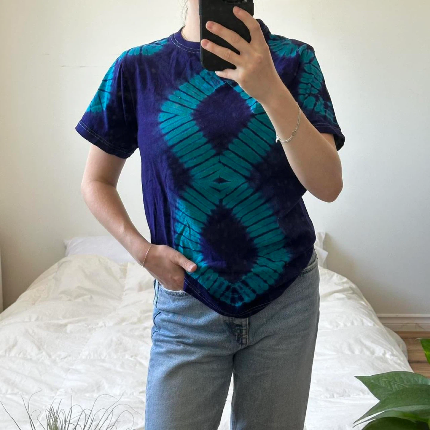 Blue and purple figure eight tie-dye tee - photo 2