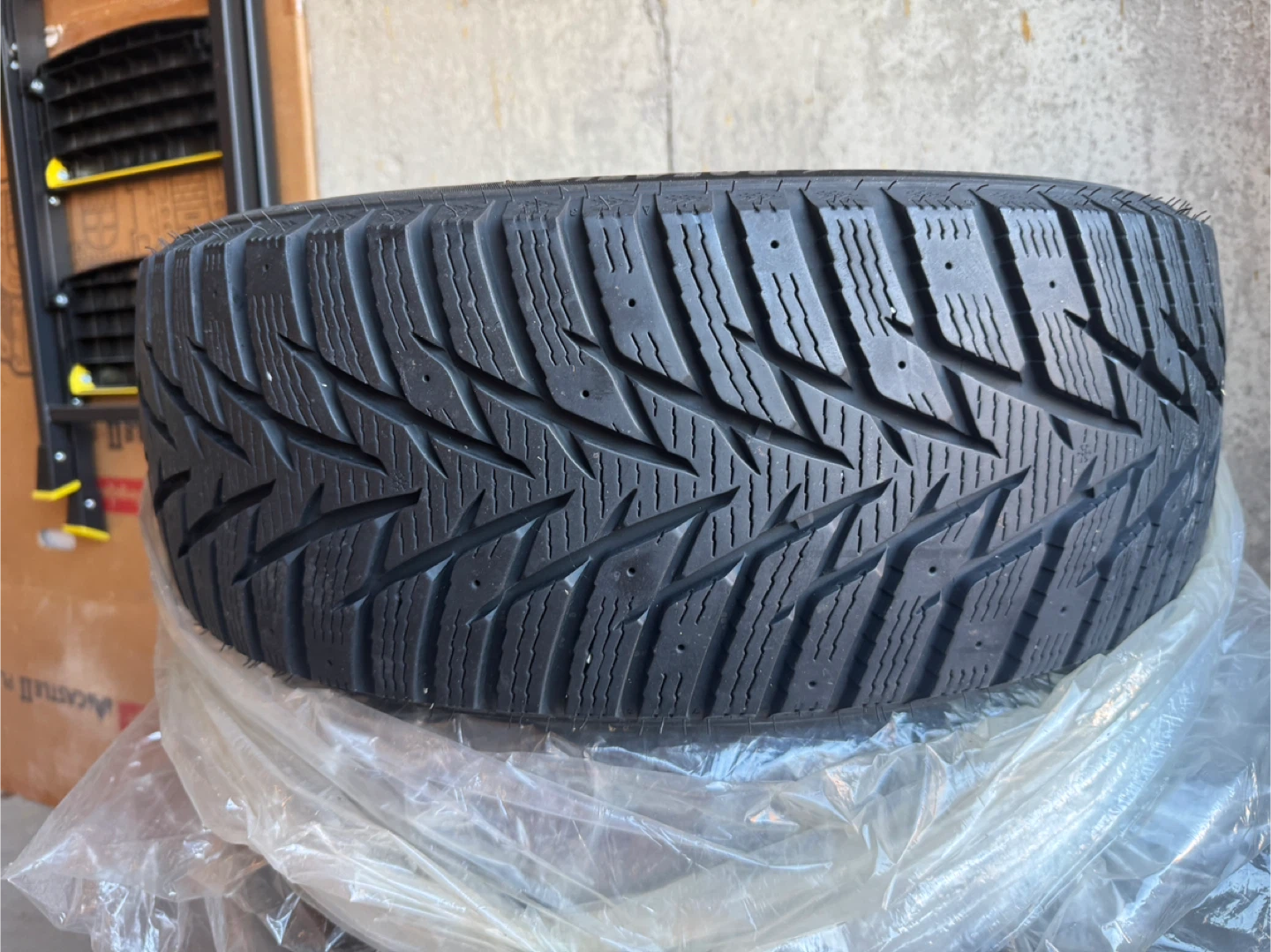 Snow Tires - Set of 4 - 205 55R16 - civic snow tires