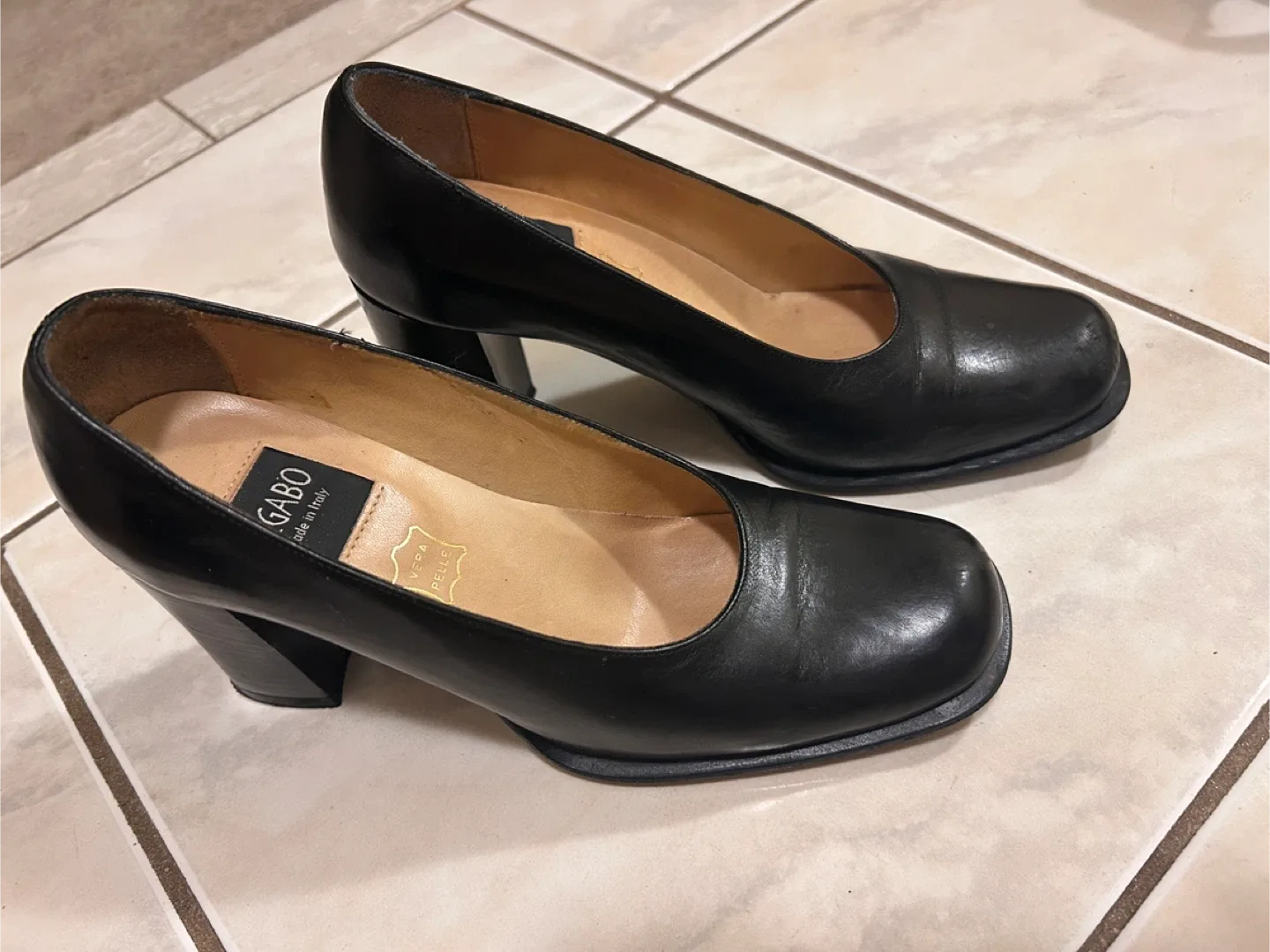 Pegabo Black Leather Heels Size 6