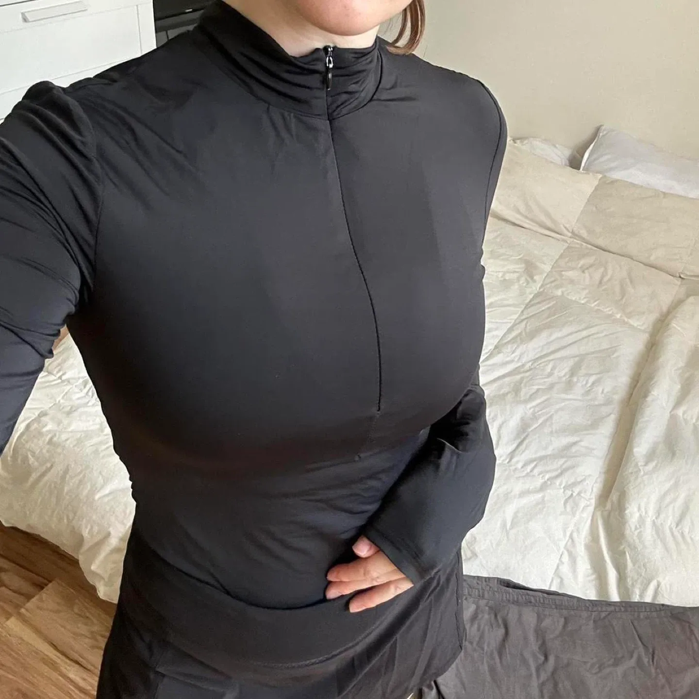 Black long sleeve athletic zip-up image indicator(7)