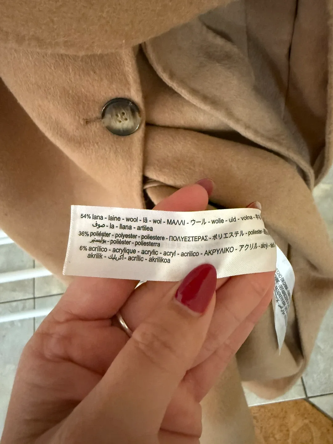 Zara Sleeveless 54% Wool Trench Coat - Size L image indicator(8)