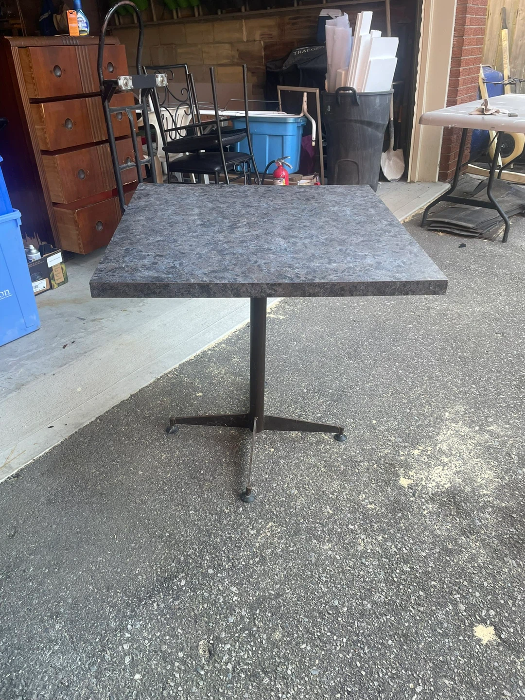 Square Table - Grey/Black - photo 5