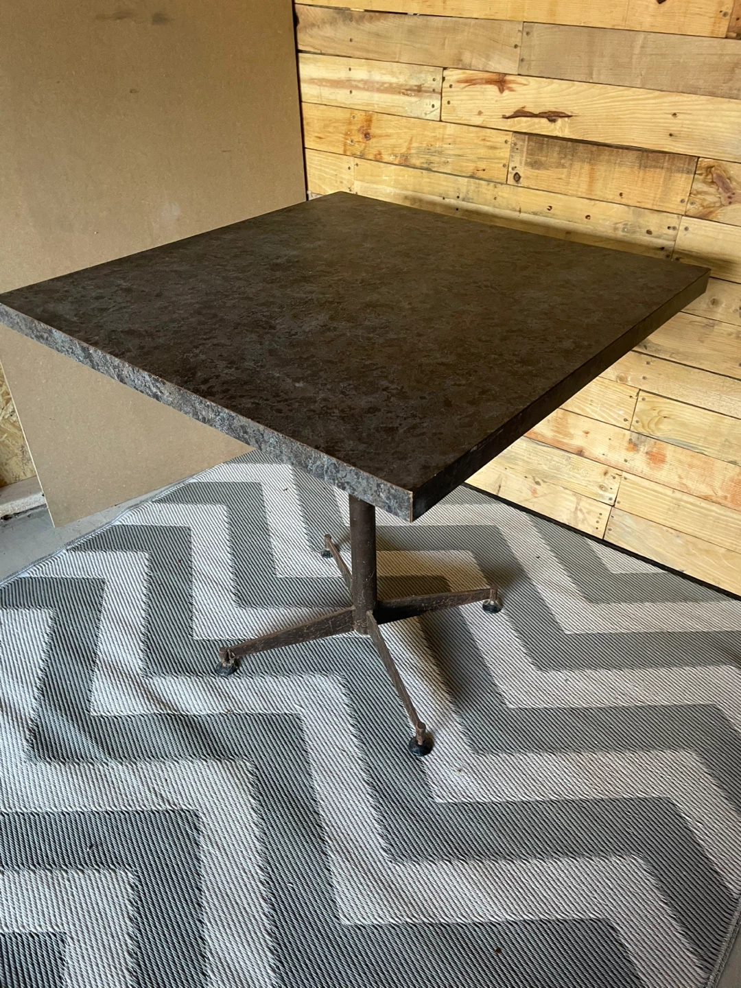 Square Table - Grey/Black - photo 2