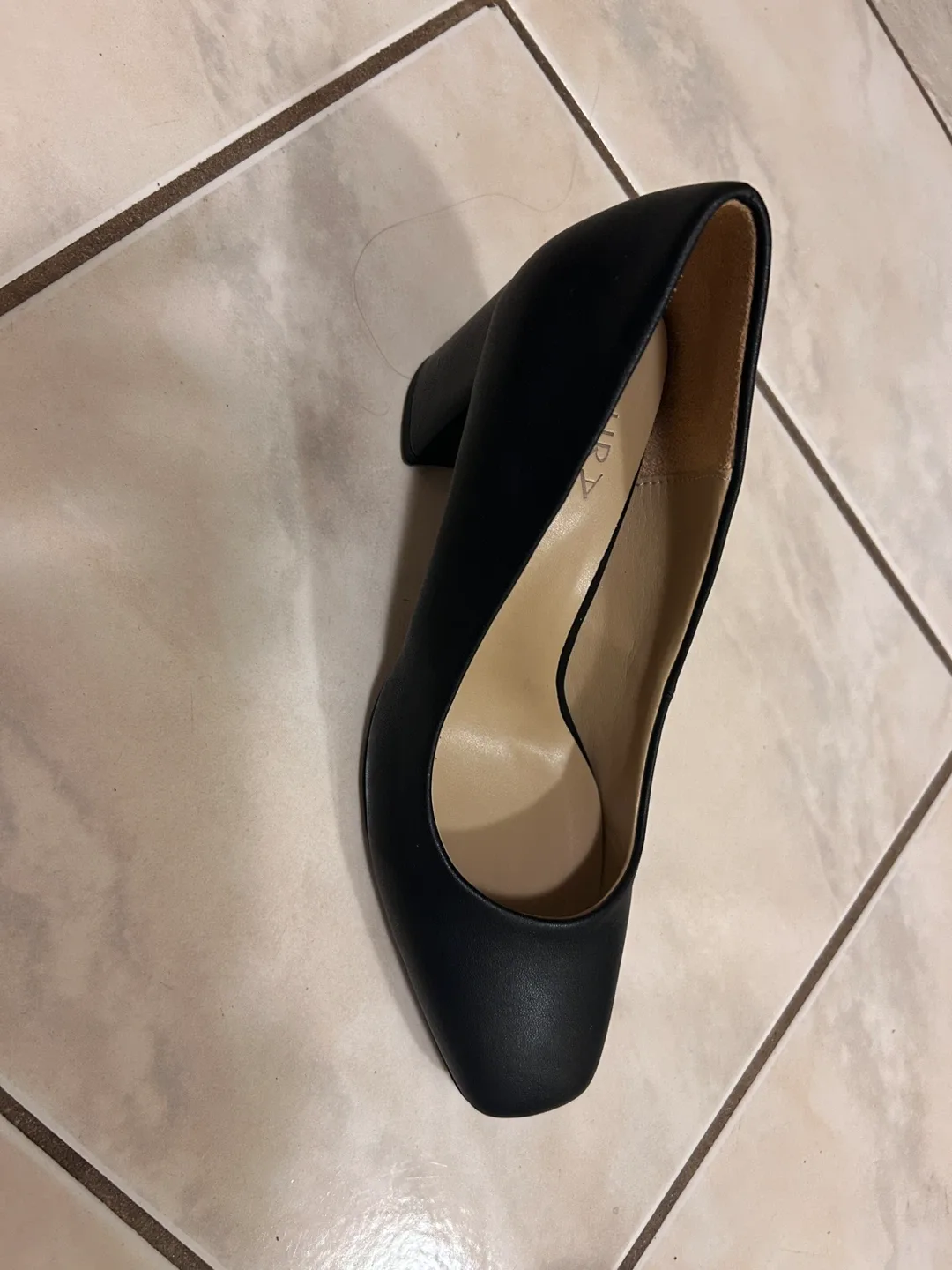 ALDO Black Leather Heels - Size 6.5 image indicator(2)