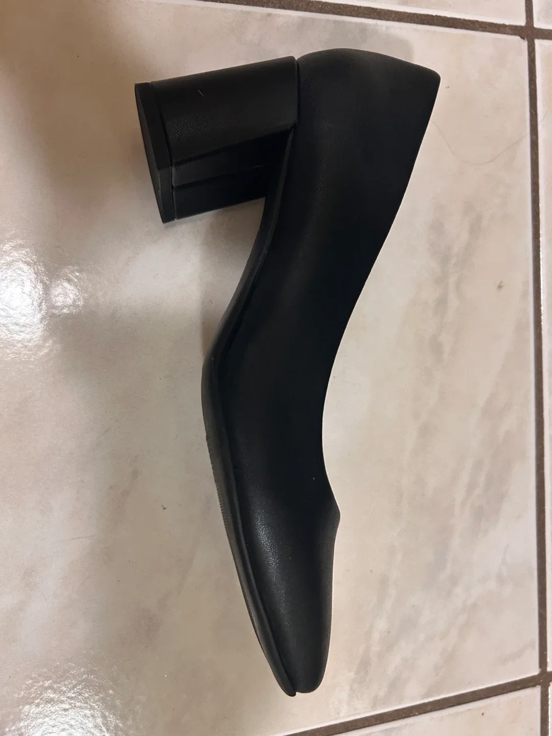 ALDO Black Leather Heels - Size 6.5 image indicator(3)