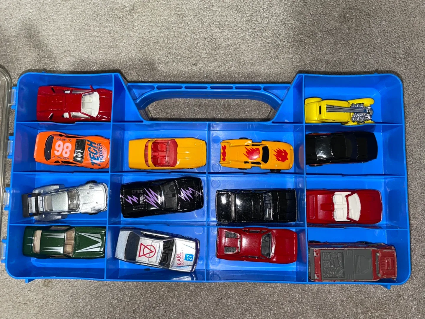 Hot Wheels / MatchBox Toy Cars Lot image indicator(4)