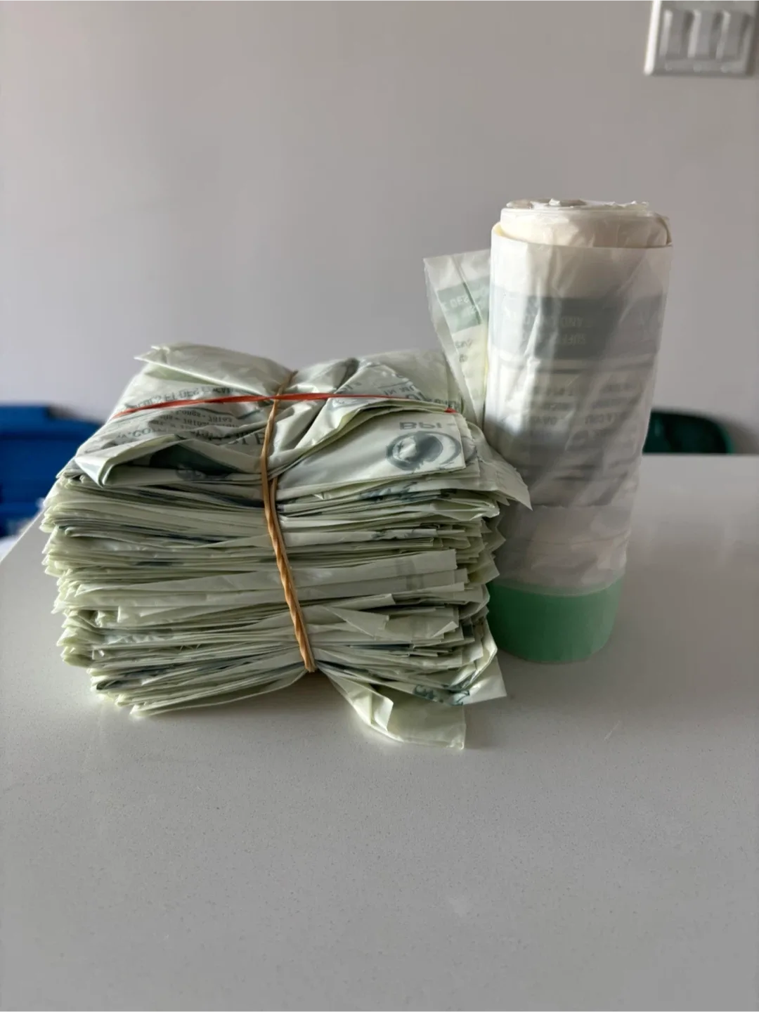 115 Compostable Small Bags 10L for small bins thumbnail