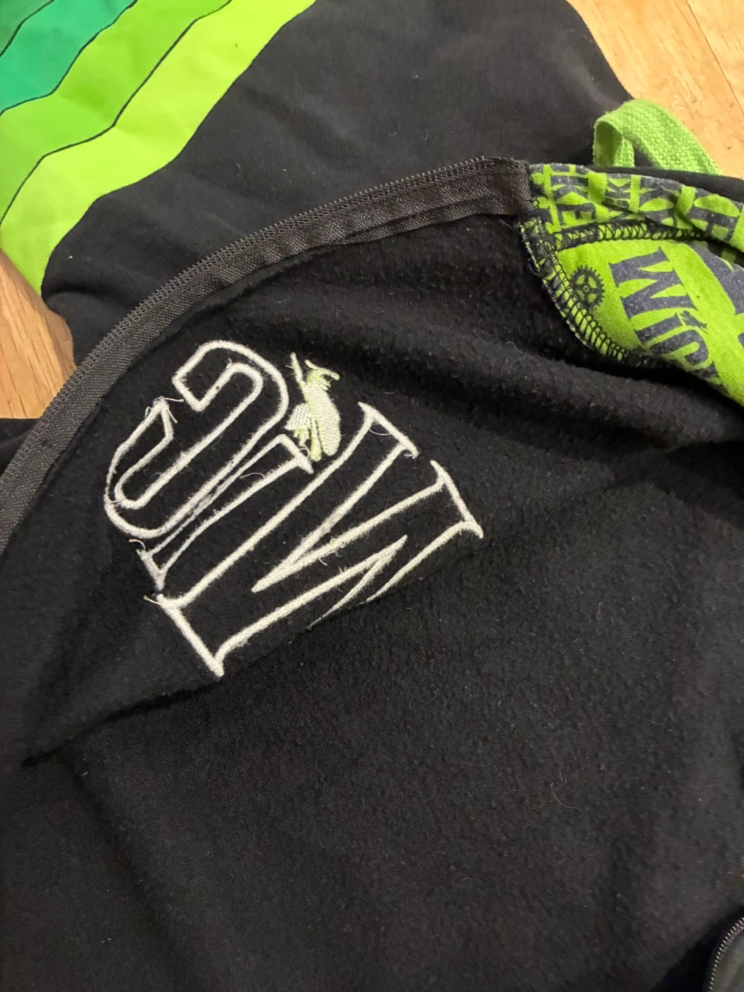 Wicked Full Zip Black Hoodie - small - photo 4