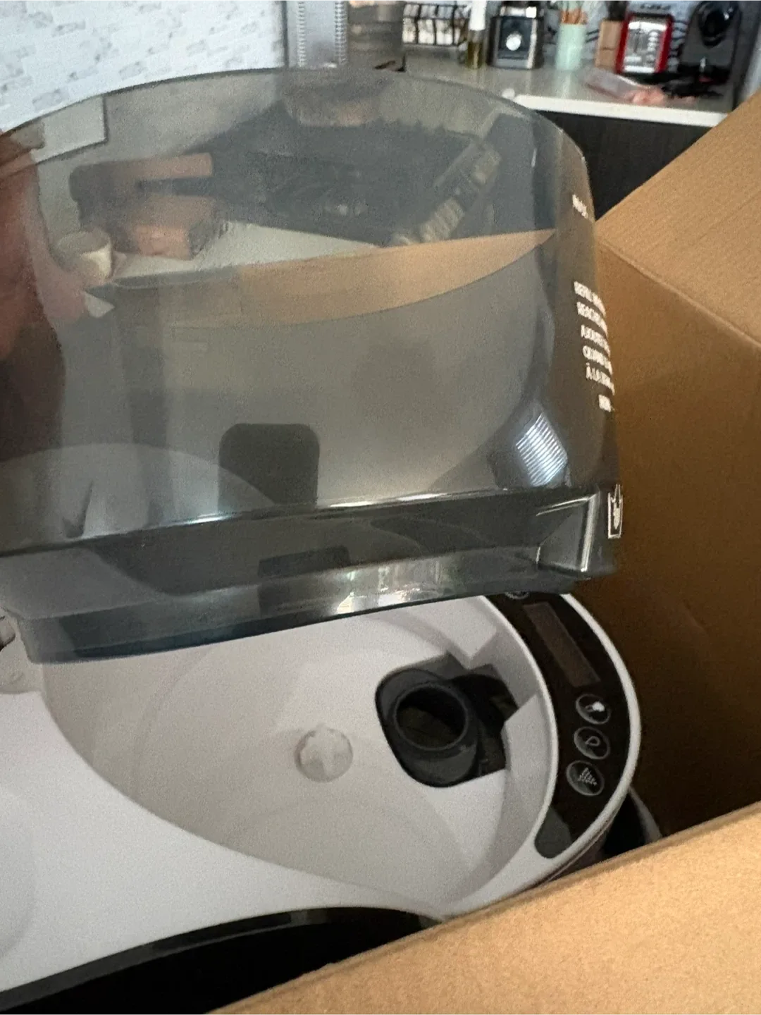 Baby Brezza Formula Pro Advanced WiFi - Like New! image indicator(3)