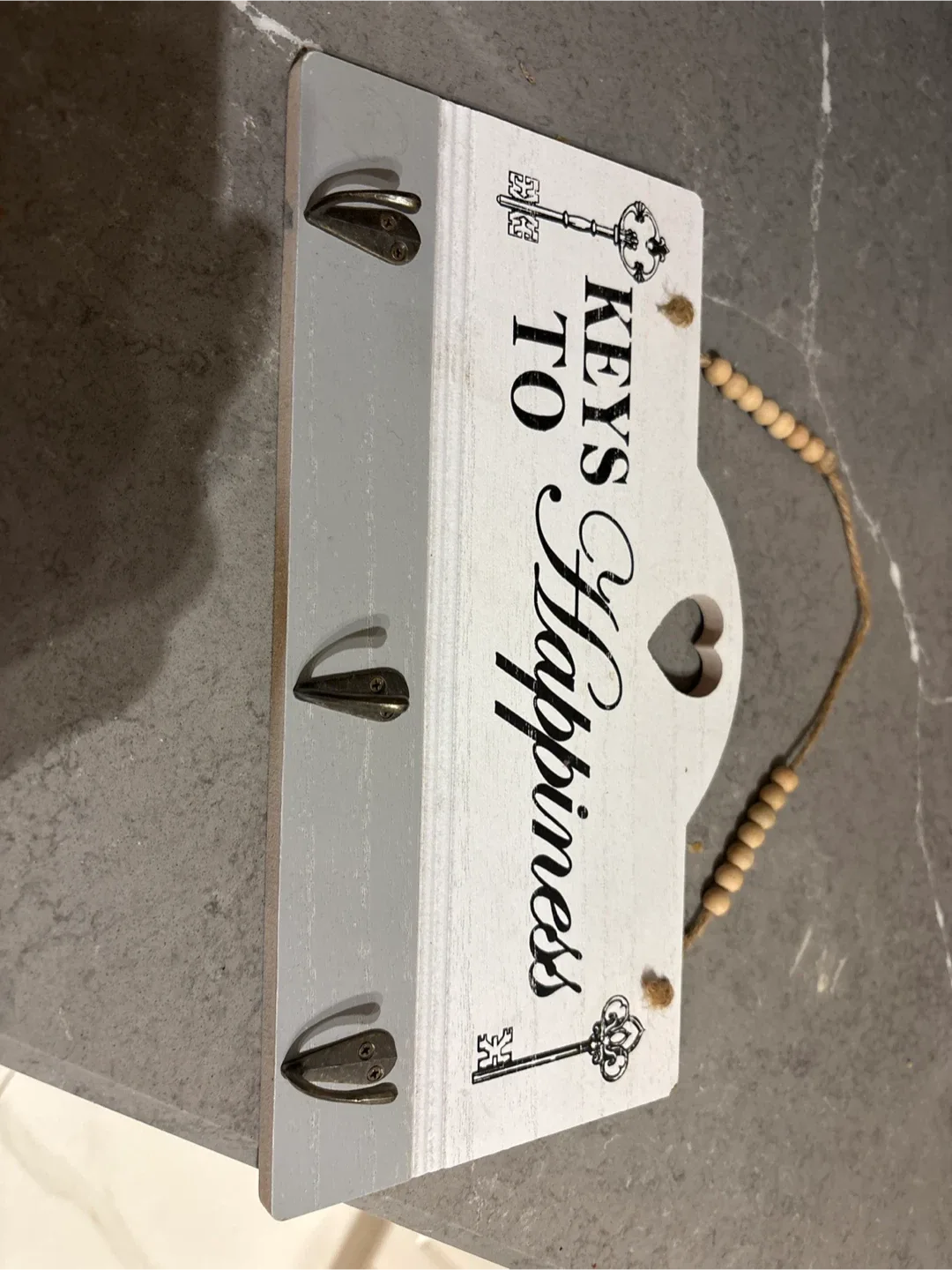 ‘Keys to Happiness’ Key Holder image indicator(2)