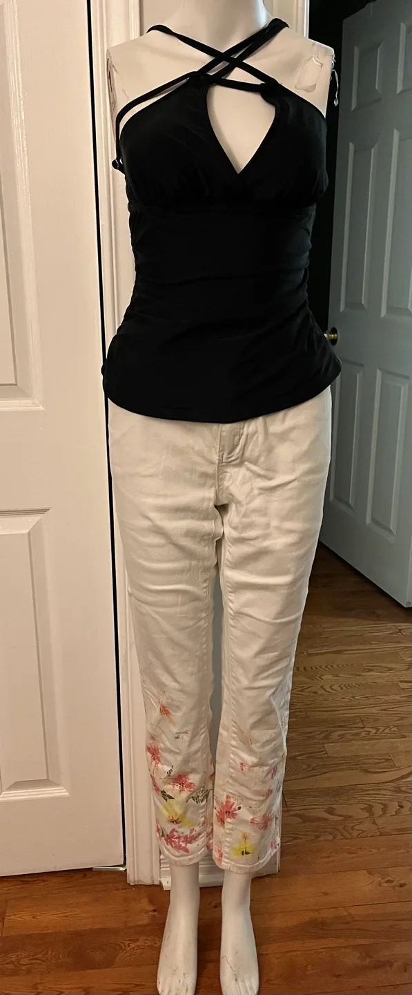 Tru Luxe Jeans - Floral Design image indicator(5)