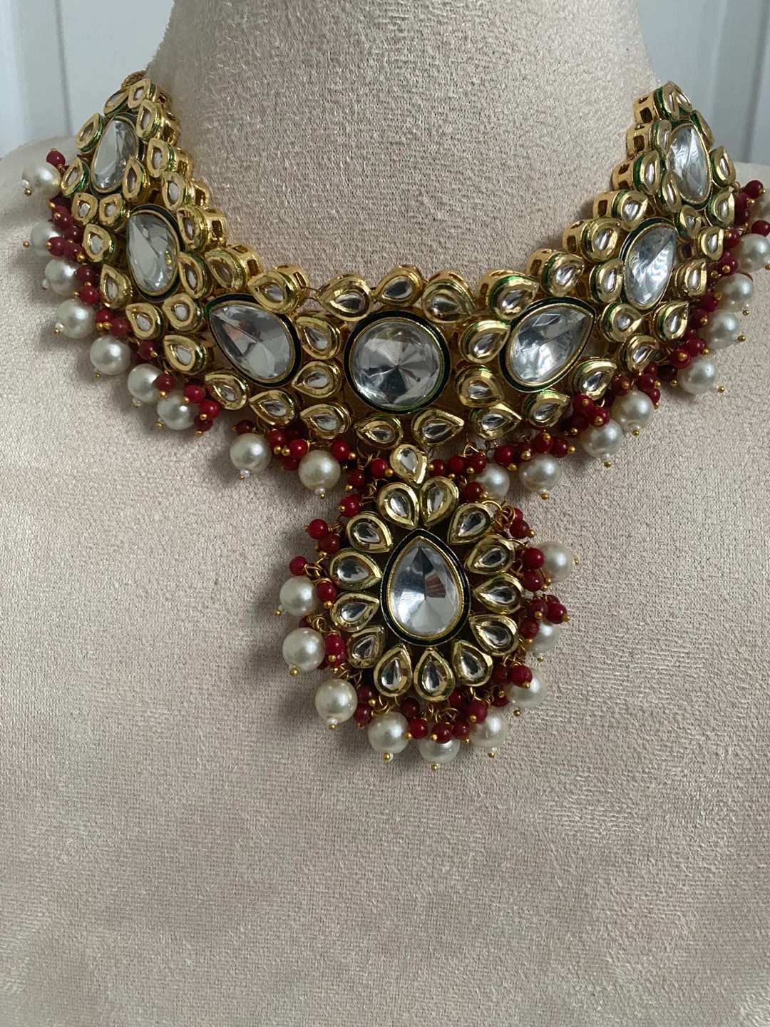 Indian Jewellery Set - Necklace, Earrings, Tikka thumbnail